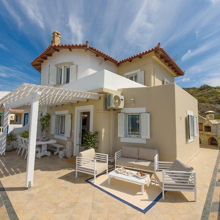 Full View In A Luxury House Villa Kalamaki  Esterno foto