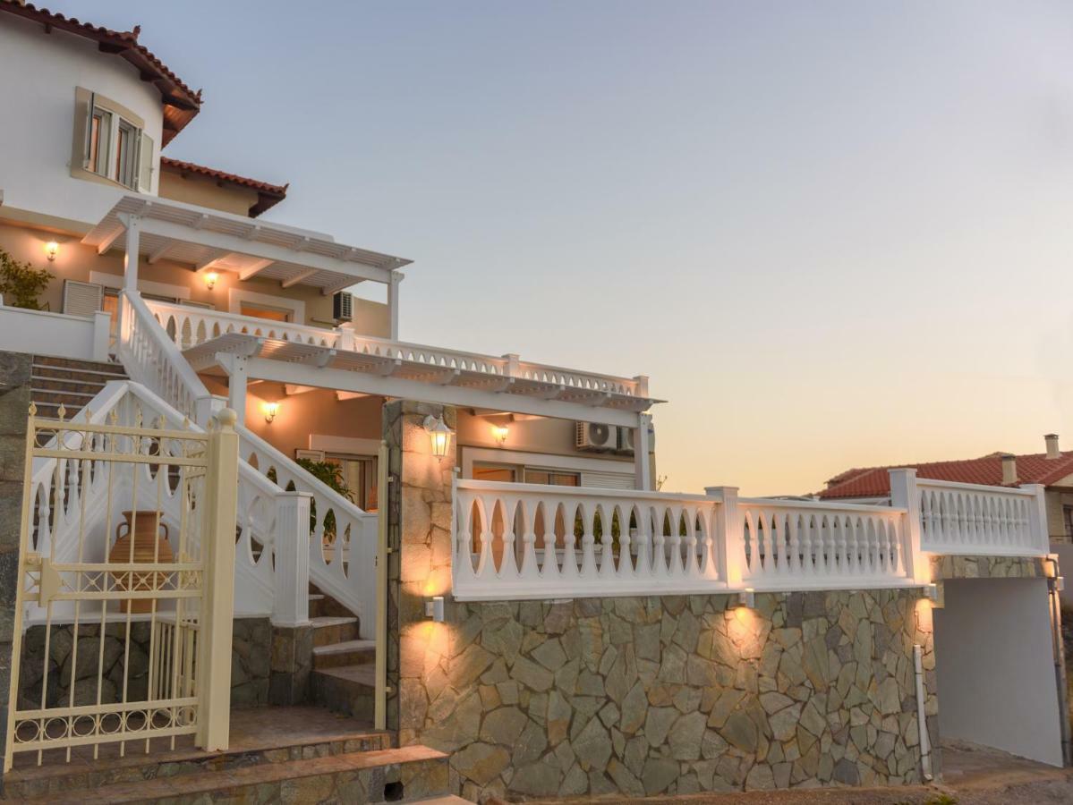 Full View In A Luxury House Villa Kalamaki  Esterno foto